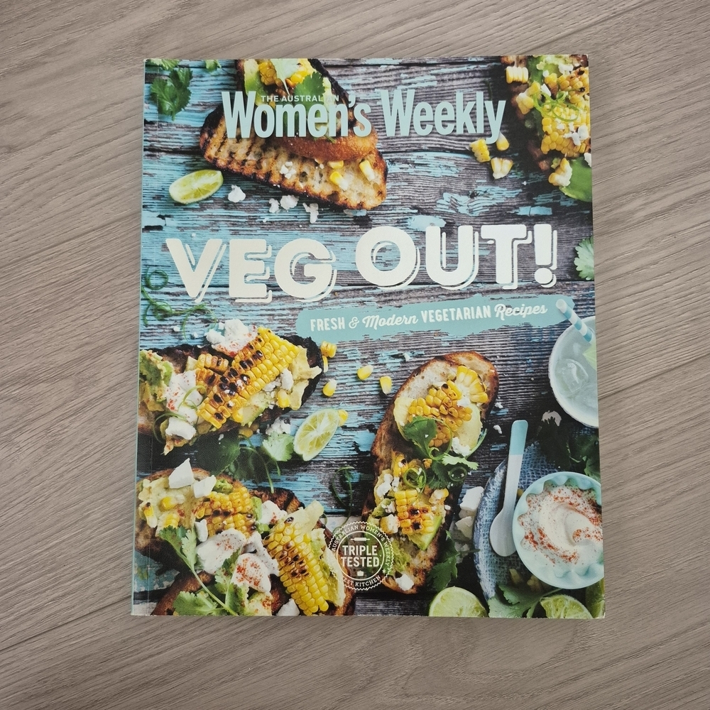 Vegetarian Cook Book Veg Out! From Women's Weekly